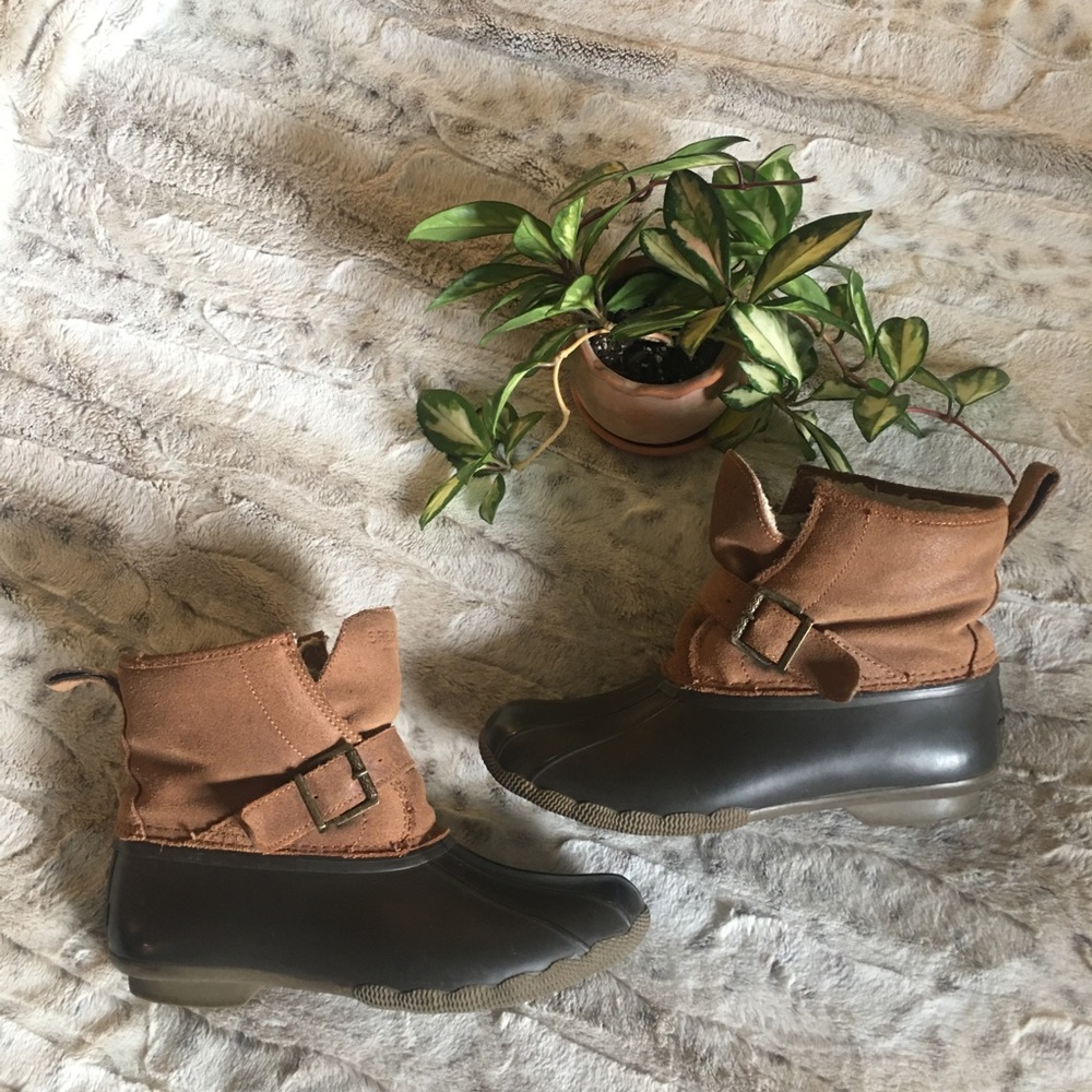 Sperry duck boots